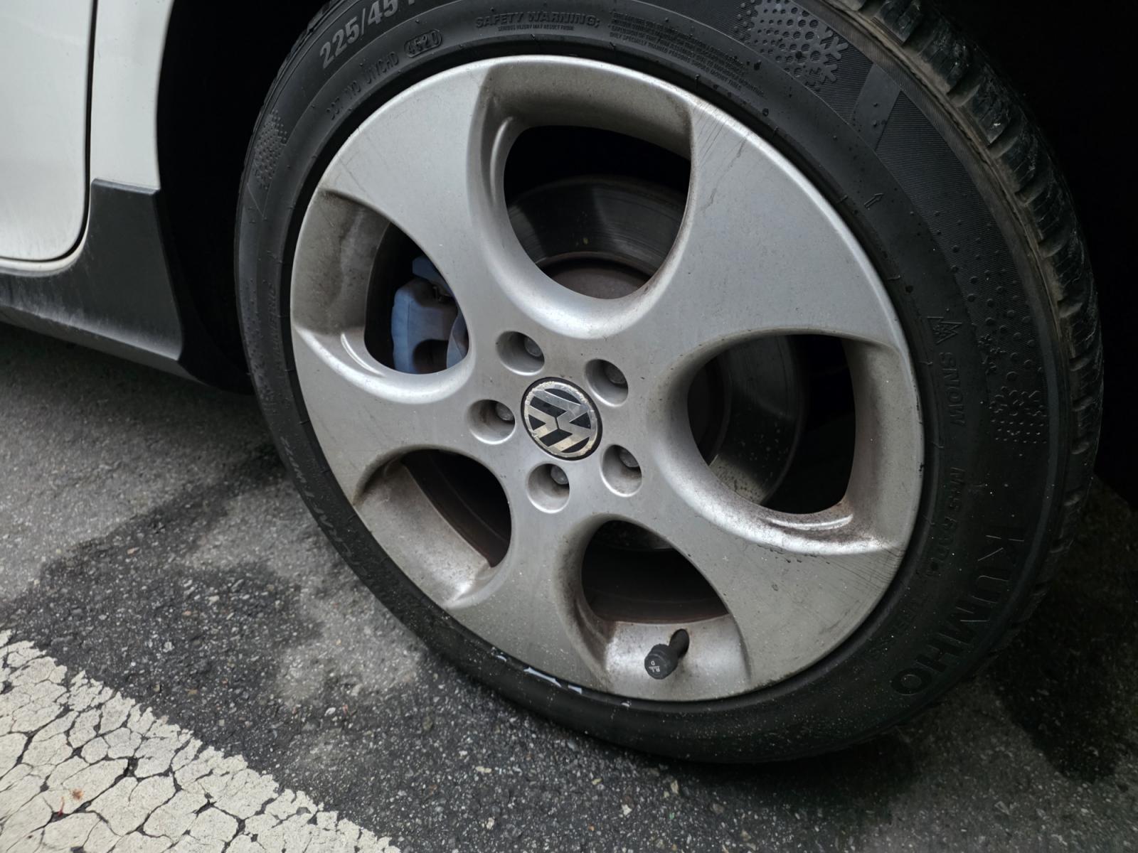 Volkswagen Volkswagen Golf 2.0 GTI