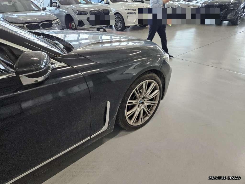 BMW BMW M760Li xDrive