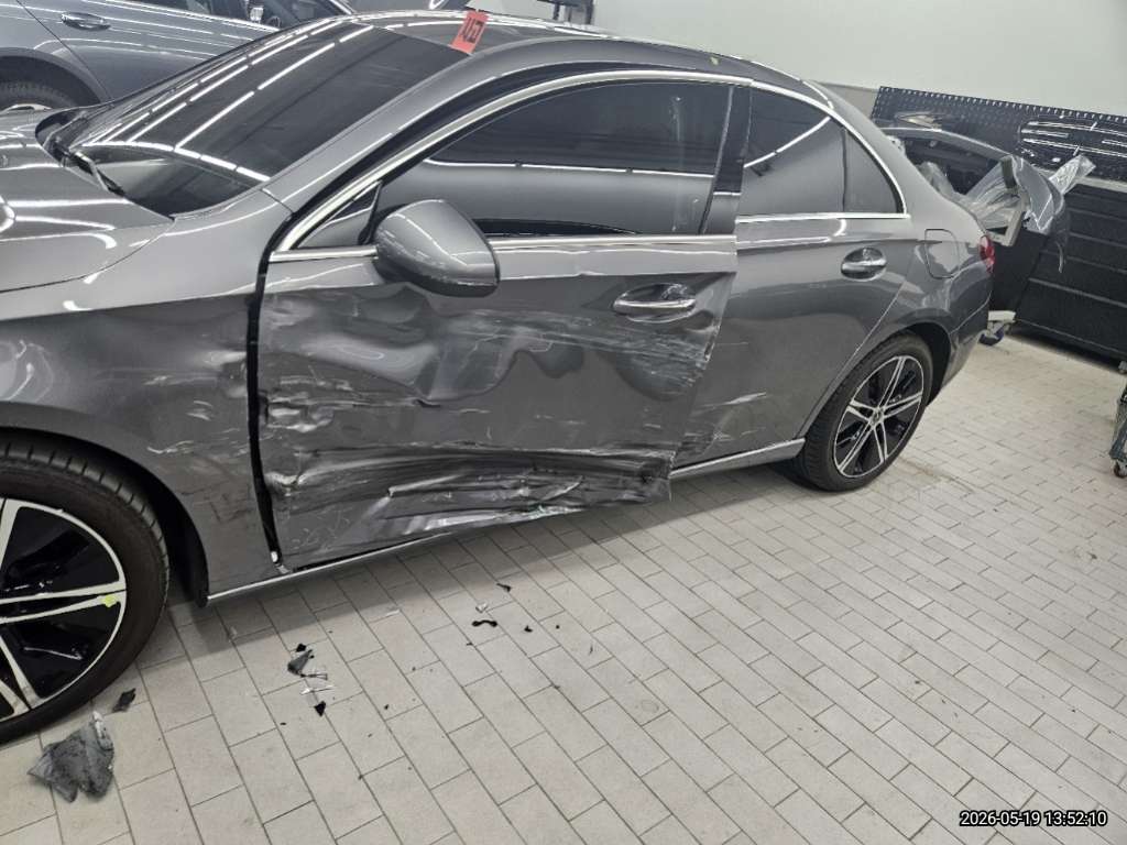 Mercedes-Benz Mercedes A 220 Sedan