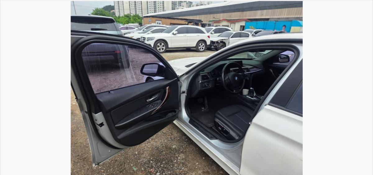 BMW BMW 320i