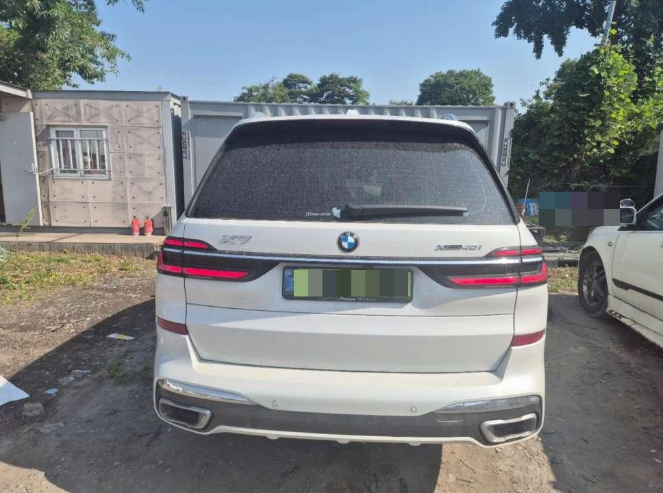 BMW X7 xDrive40i