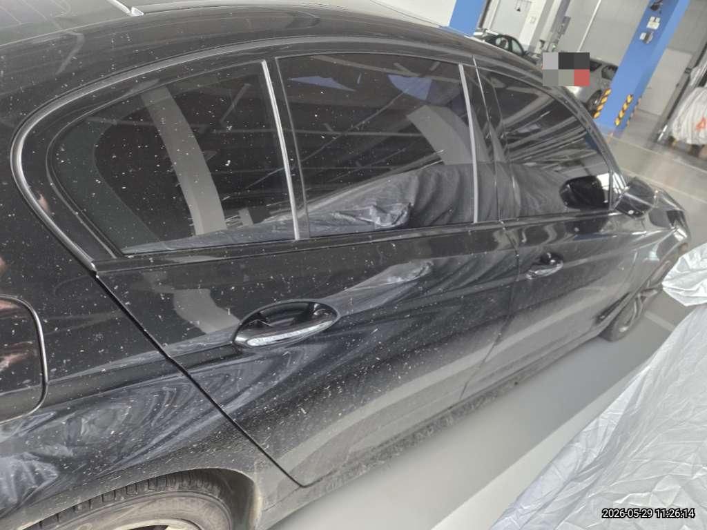 BMW 520d xDrive flooded vehicle