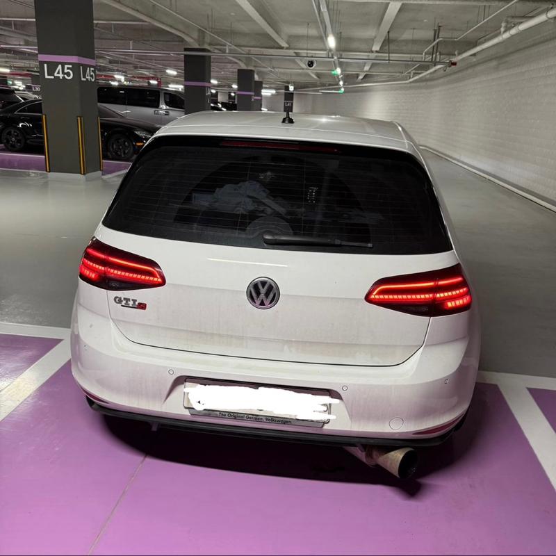 Volkswagen Volkswagen Golf GTI 2.0