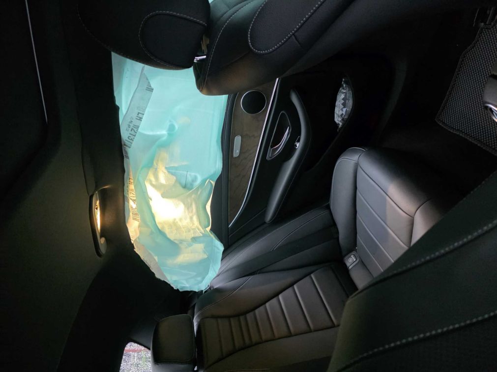 Mercedes-Benz E250