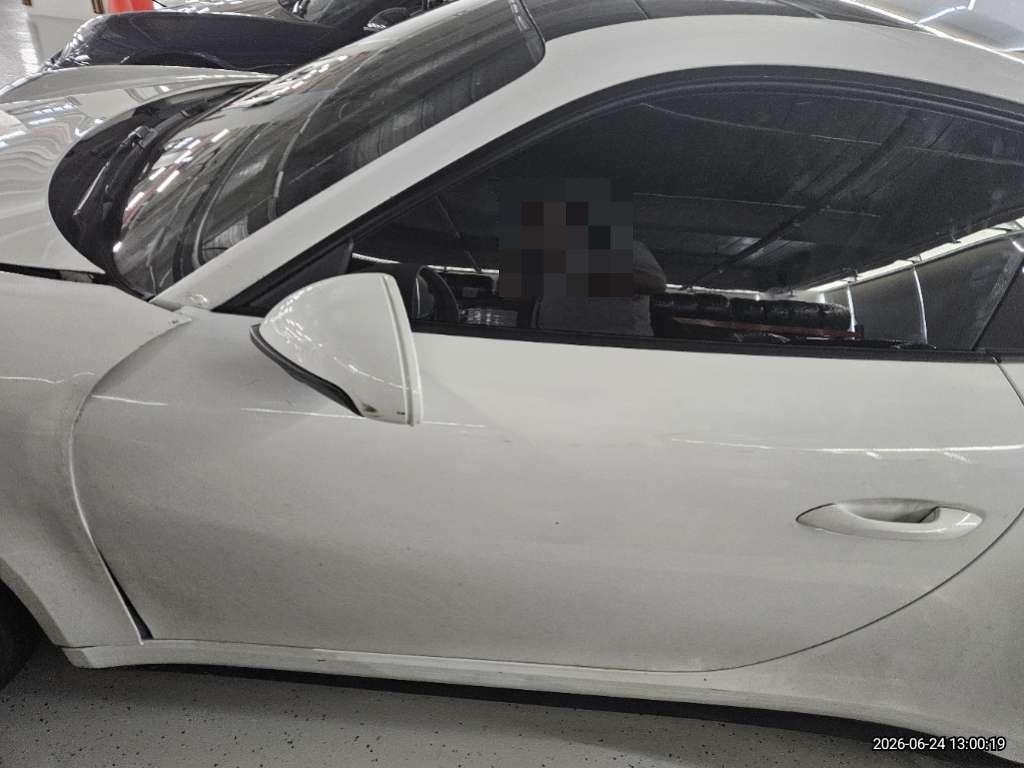 Porsche Porsche 911 Carrera 4