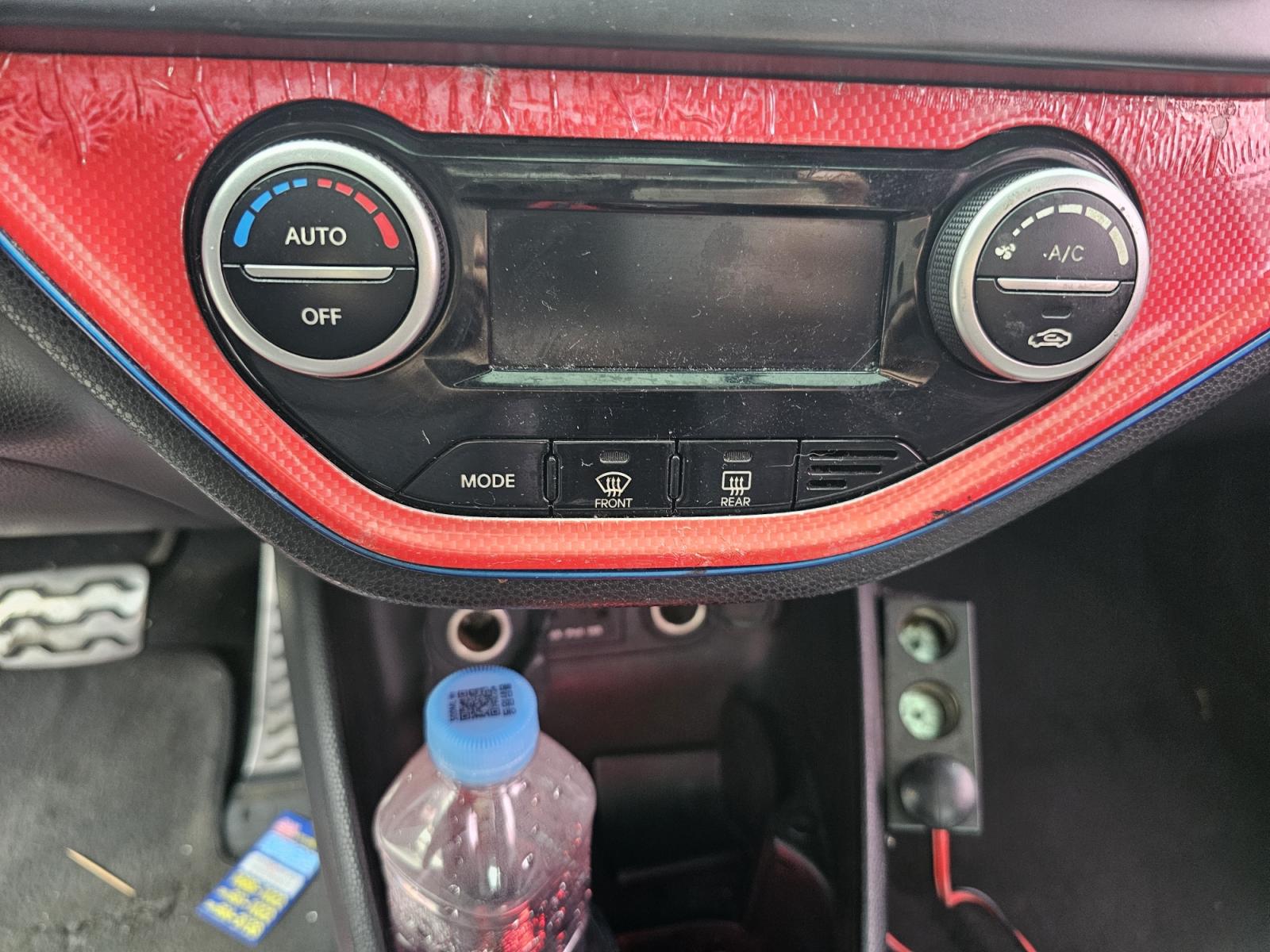 hc:1784532766_27732_6.jpg