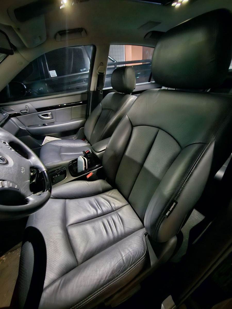 Kia Opirus 3.3 2011