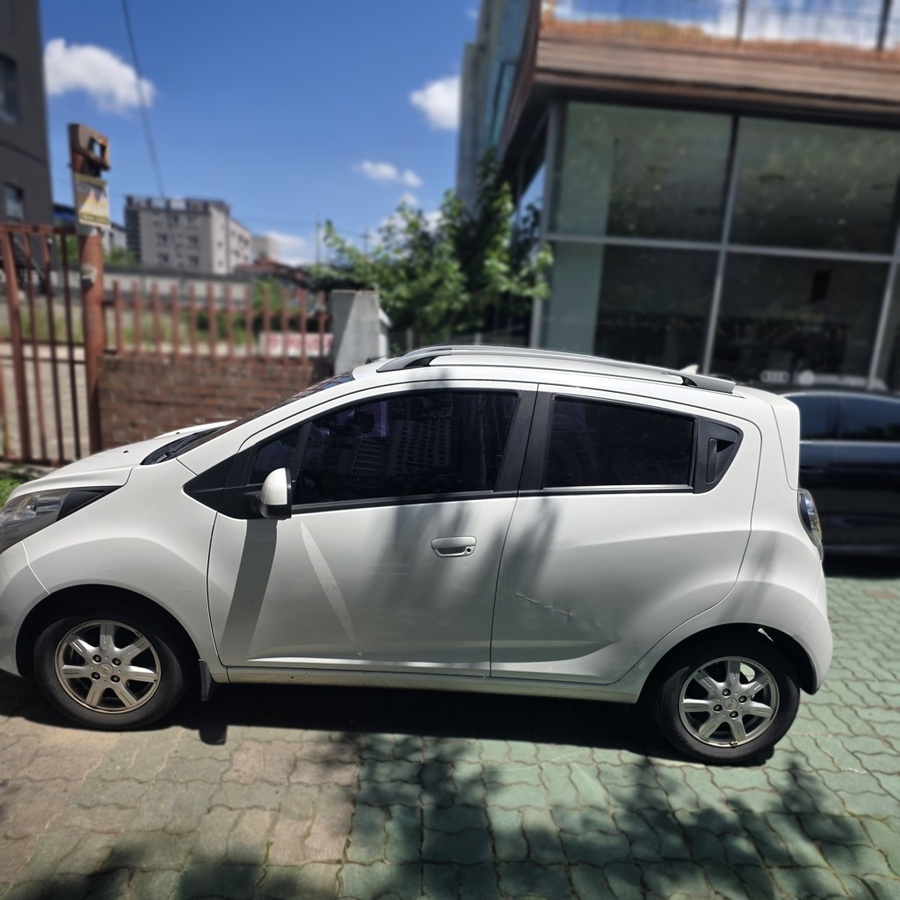 Chevrolet SPARK 2012
