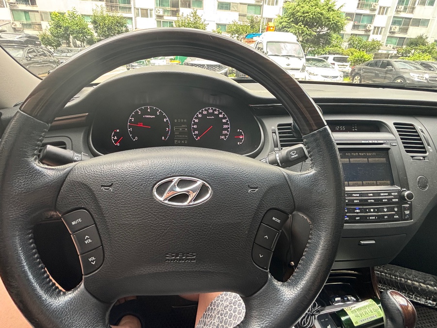 Hyundai Grandeur 2.7 LPG 2010