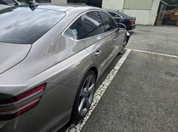 Genesis G80 2021