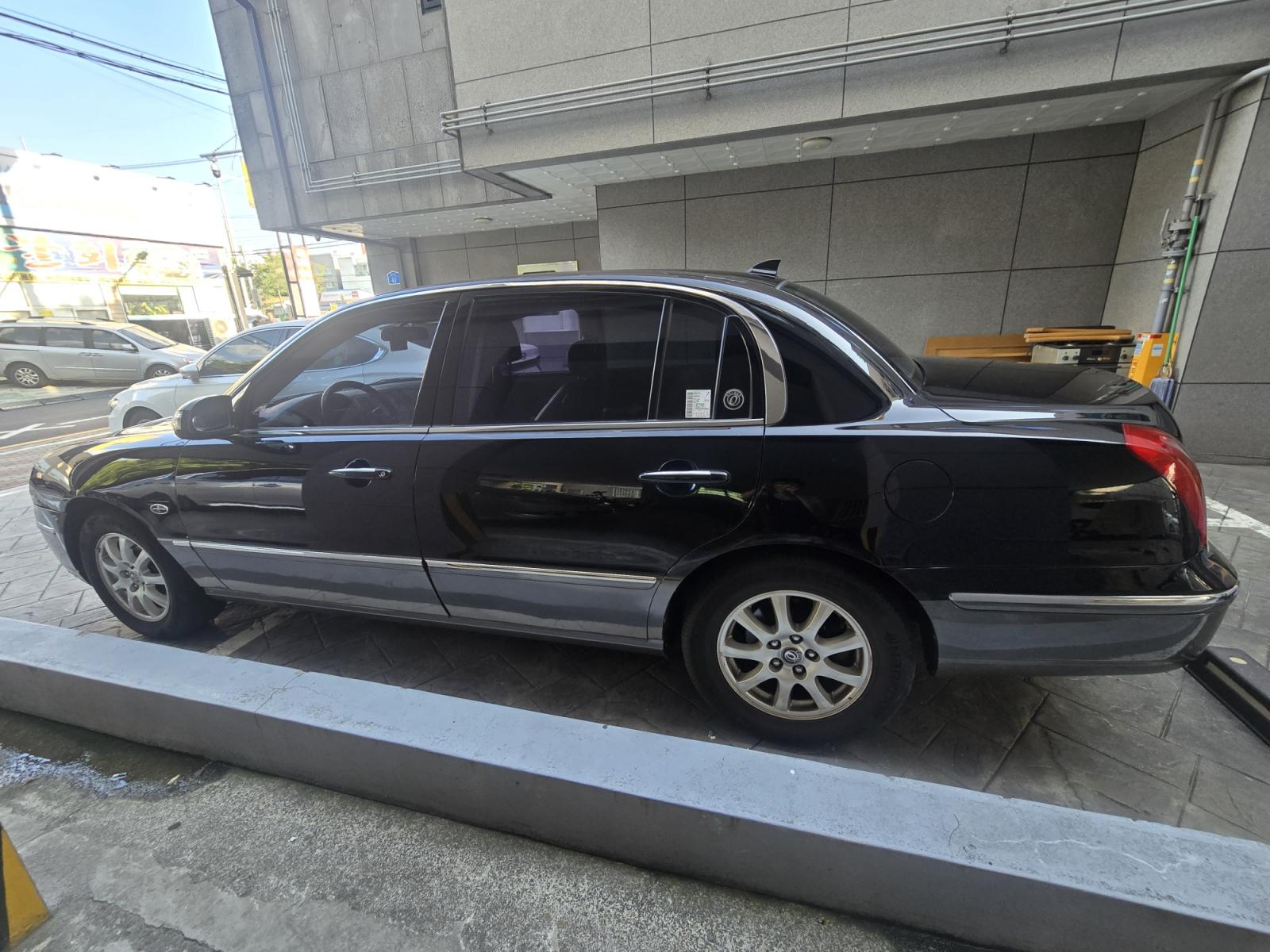 Kia Opirus 2.7 2009