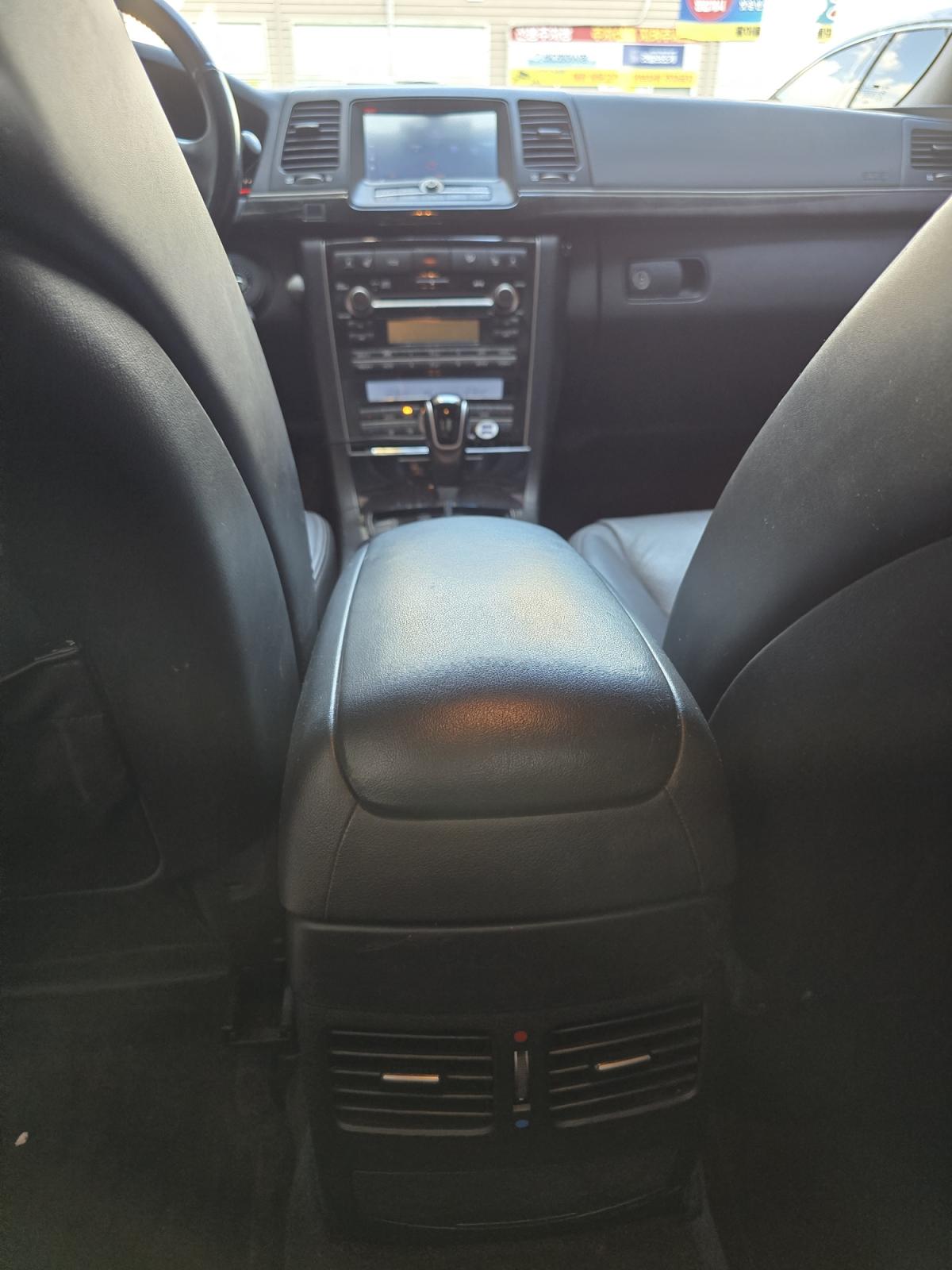 Kia Opirus 2.7 2009