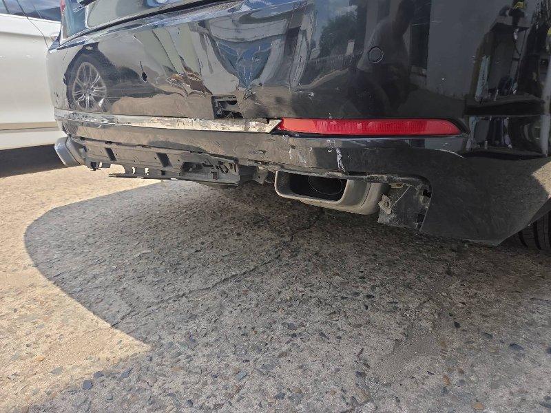 BMW 740d xDrive 2012