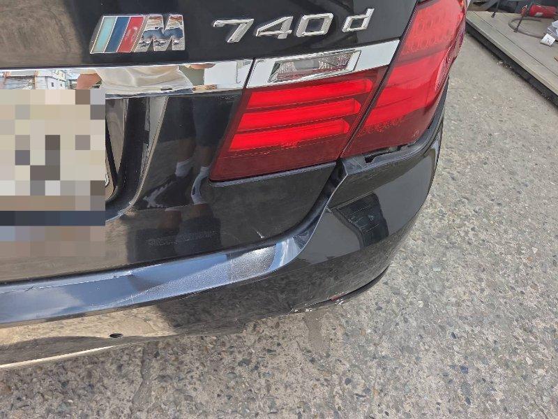 BMW 740d xDrive 2012