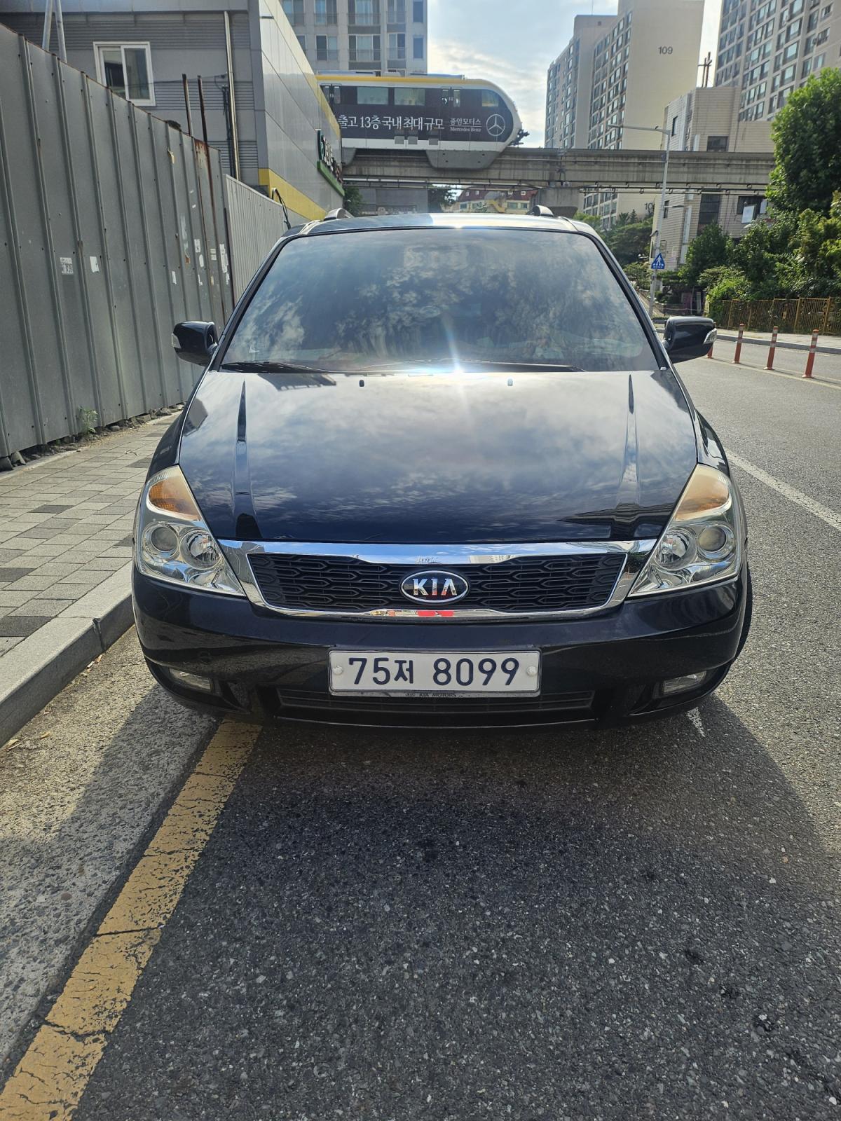 Kia CARNIVAL R 2.2 2010