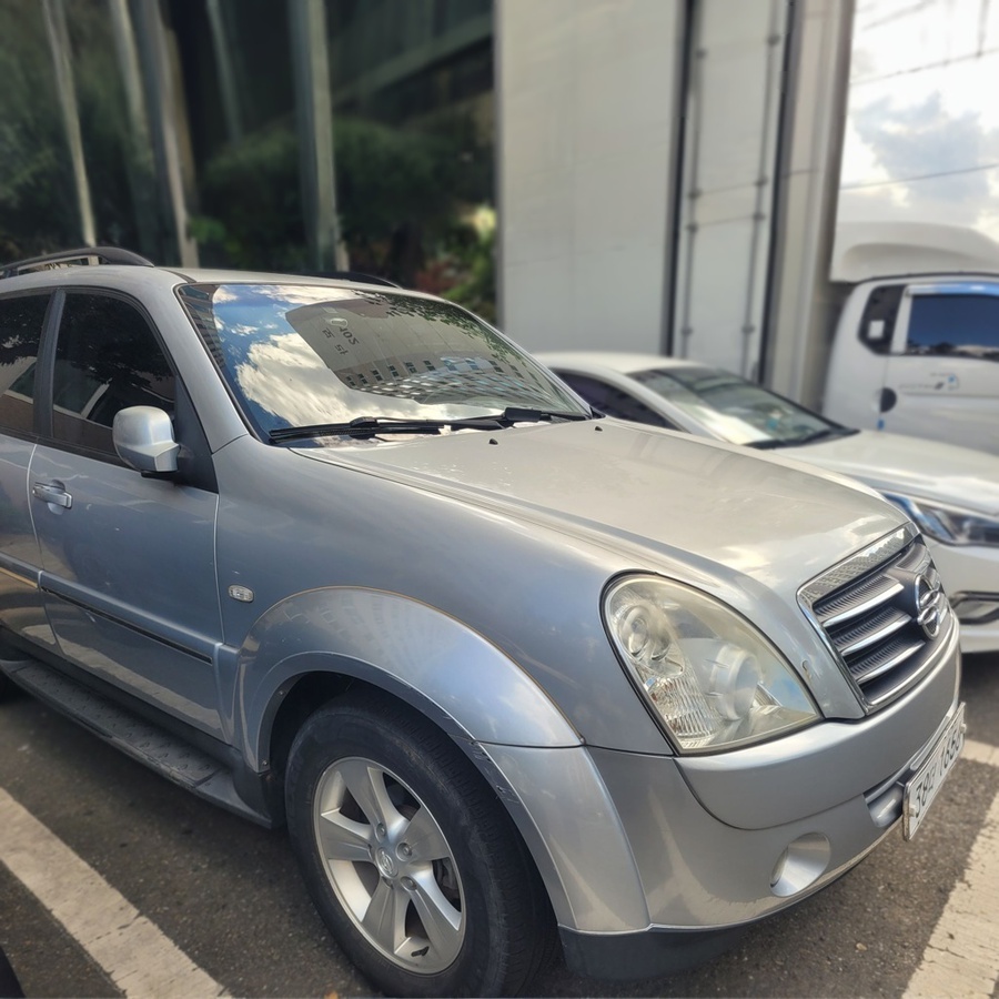 SsangYong REXTON 2.7 4WD 2009