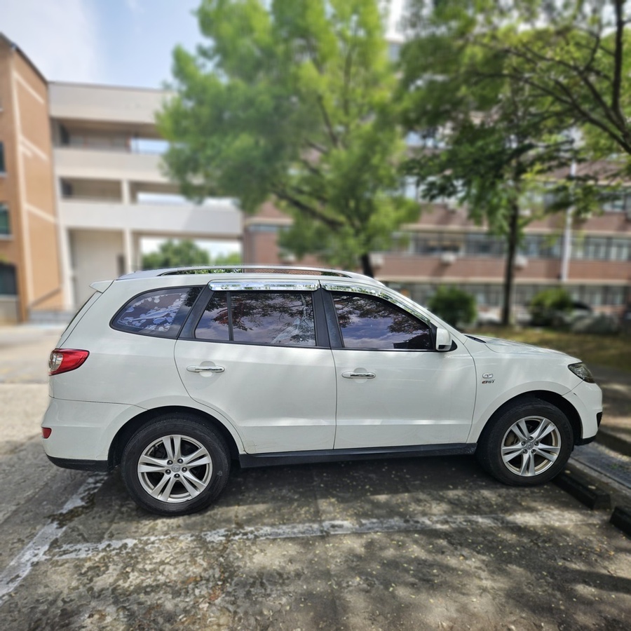 Hyundai SANTA FE CM 2.0 2010