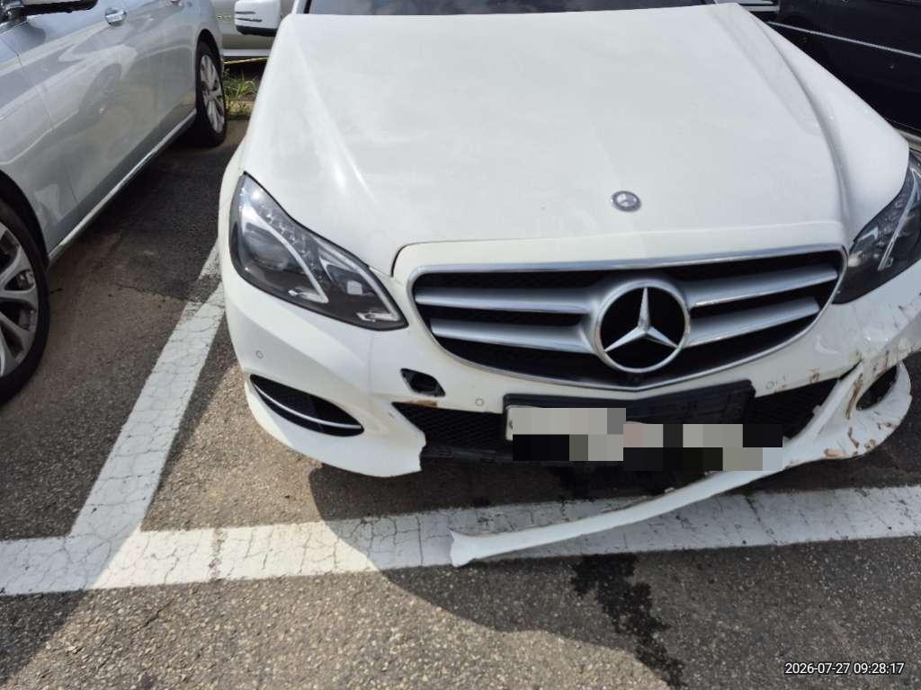 Mercedes-Benz E250 BlueTEC 4Matic 2014