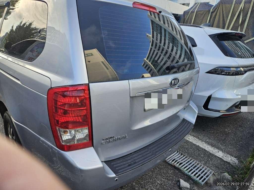 Kia CARNIVAL R 2.2 2010