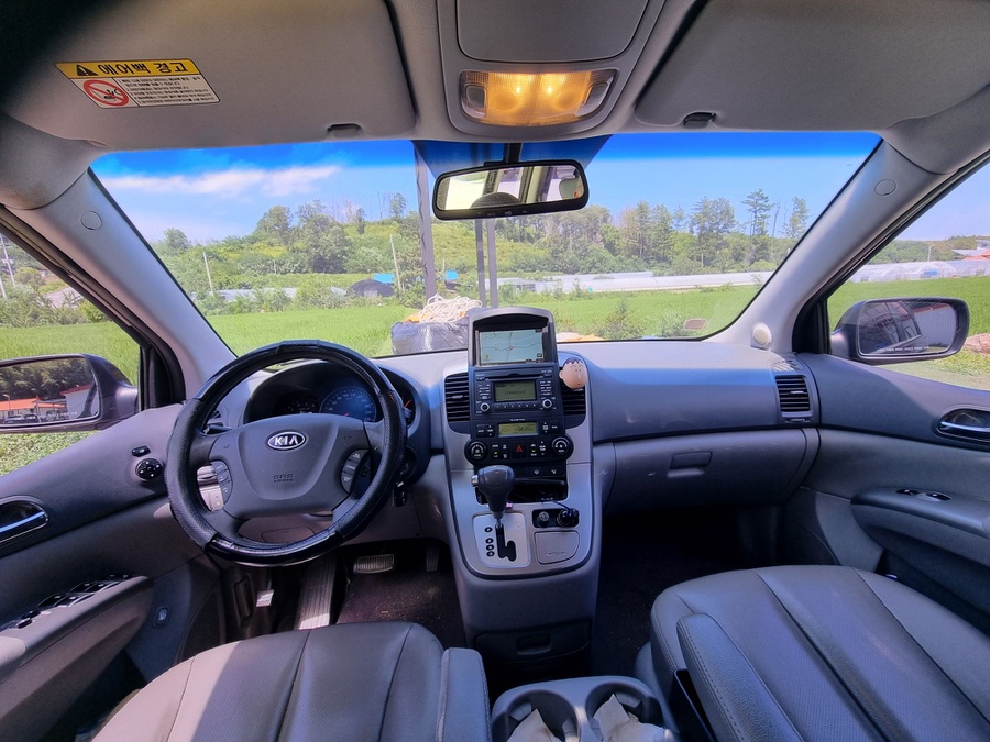 Kia CARNIVAL R 2.2 2012