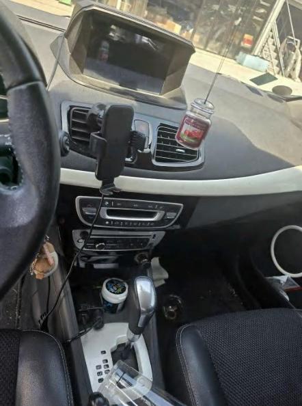 Renault Samsung SM3 1.6 2013