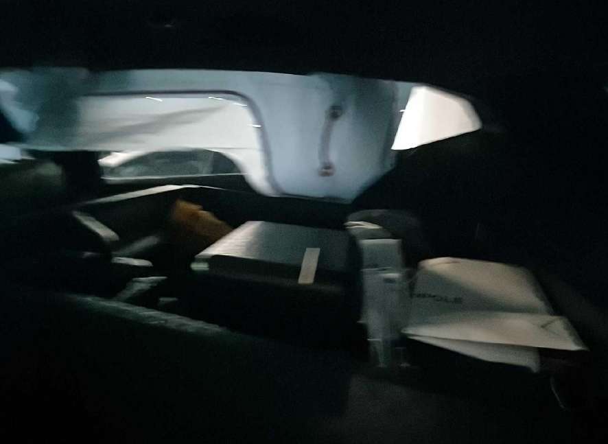 Grand Koleos 하이브리드 2024