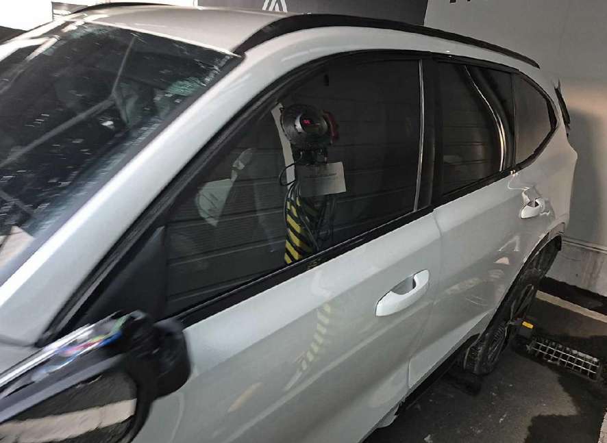 Grand Koleos 하이브리드 2024