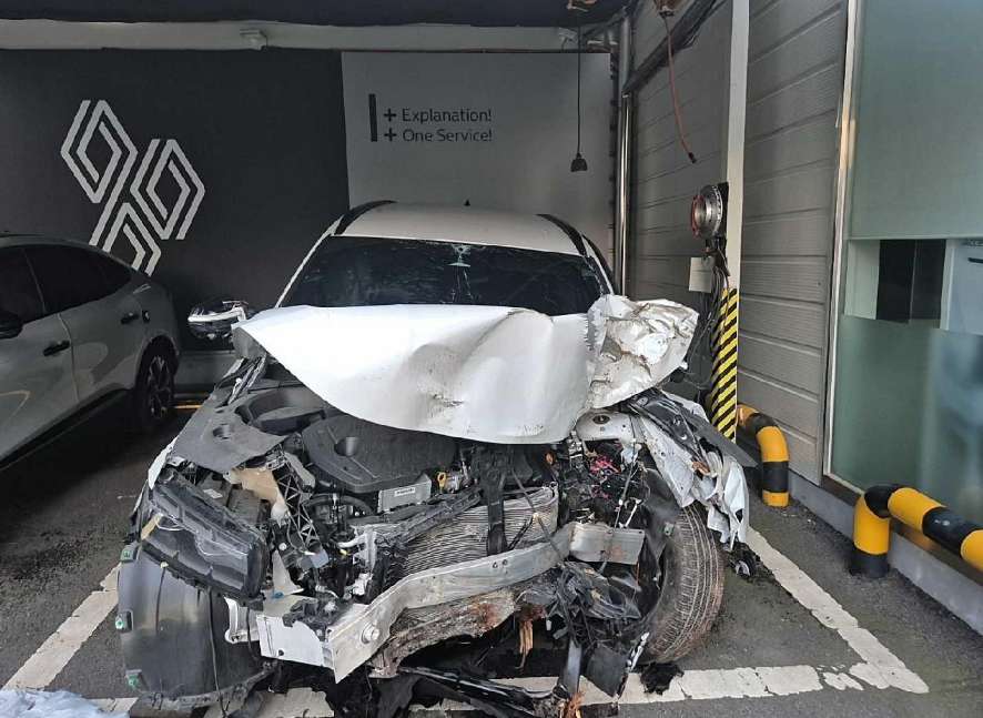 Grand Koleos 하이브리드 2024