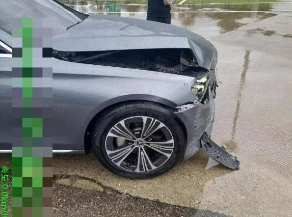 Mercedes-Benz E300 2019