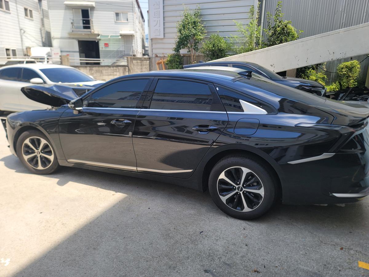 Kia K8 하이브리드 2026