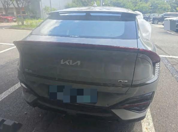Kia EV6 롱레인지 어스 전기차 2026