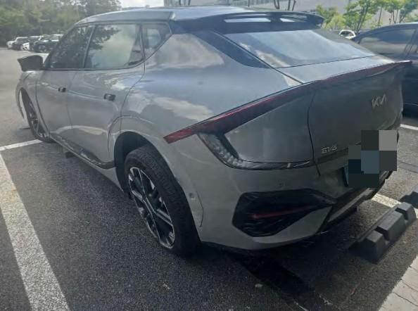 Kia EV6 롱레인지 어스 전기차 2026