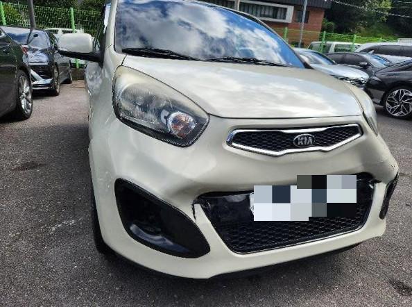 Kia MORNING 1.0 2013