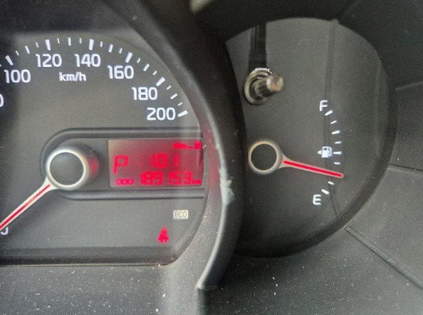 Kia MORNING 1.0 2013