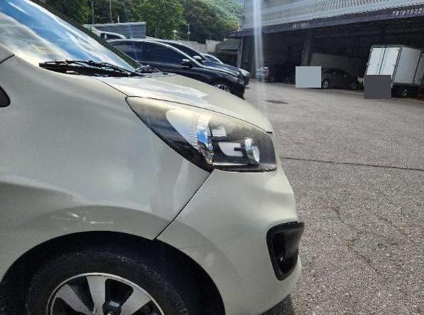 Kia MORNING 1.0 2013