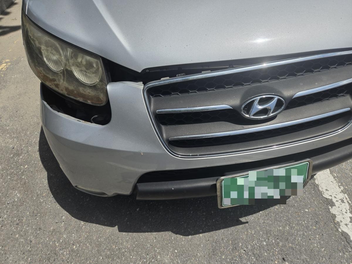 Hyundai SANTA FE 2006