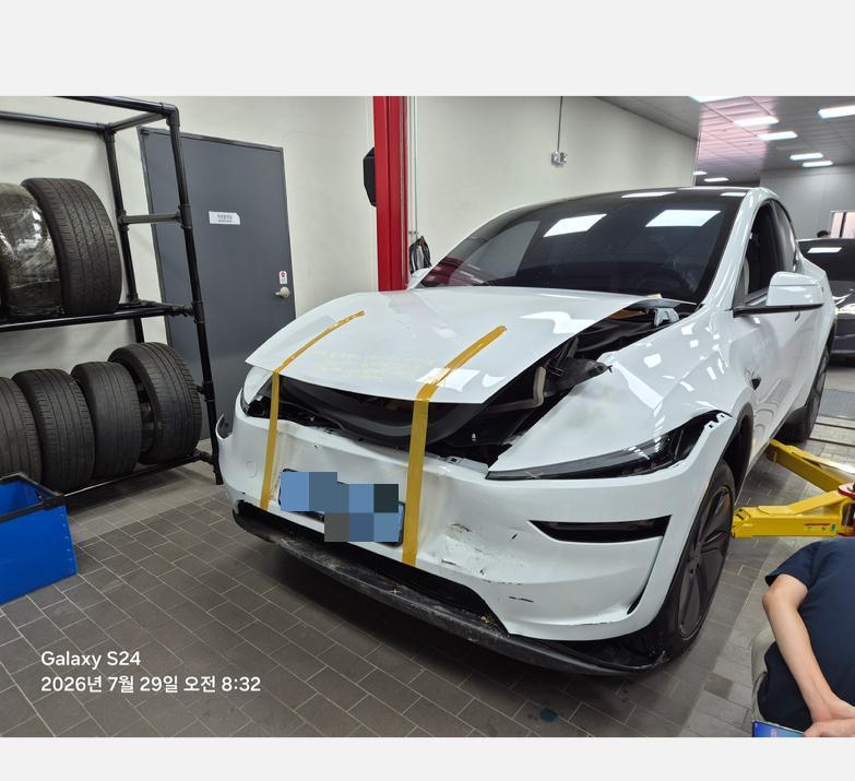 Tesla MODEL Y Premium RWD 2026