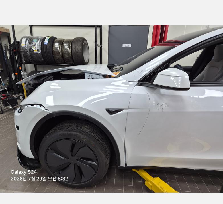 Tesla MODEL Y Premium RWD 2026
