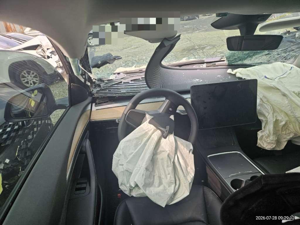 hc:1785387782_29693_.jpg