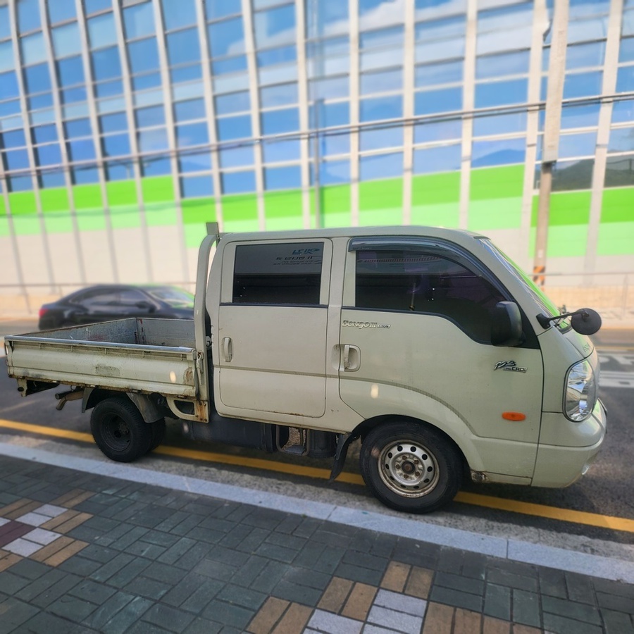 hc:1785475887_26923_.jpeg
