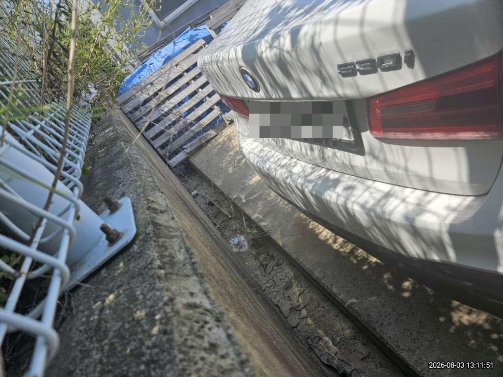 hc:1785910300_06123_.jpg
