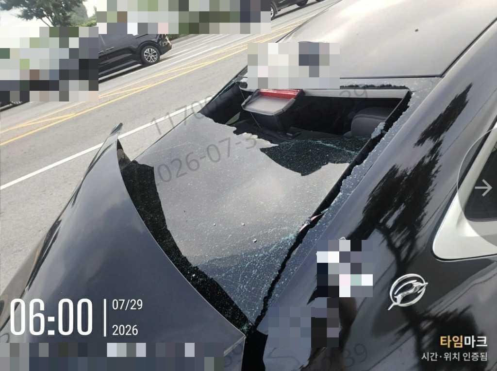 hc:1786002711_86484_.jpg