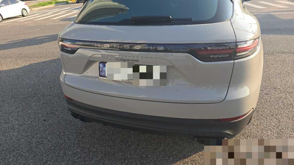 porsche porsche cayenne