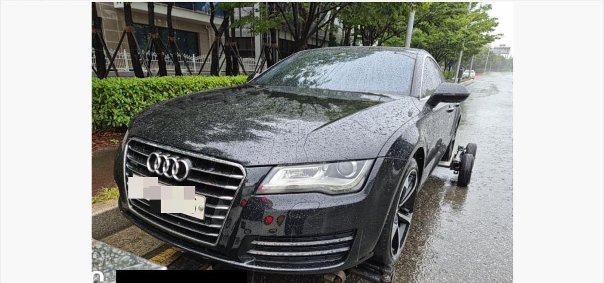 Audi Audi A7 3.0 TDI quattro flooded vehicle