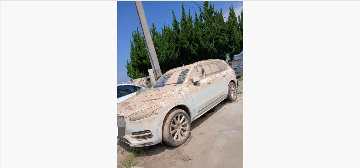 Volvo Volvo XC90T6 AWD flooded vehicle