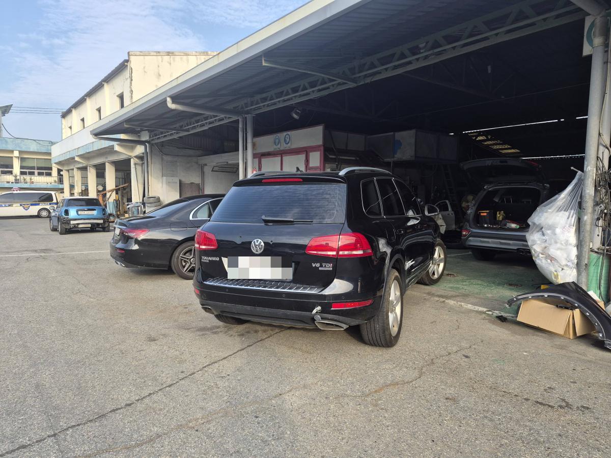 Volkswagen Volkswagen Touareg 3.0 TDI Blue Motion