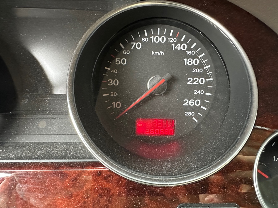 Audi Audi A8 6.0