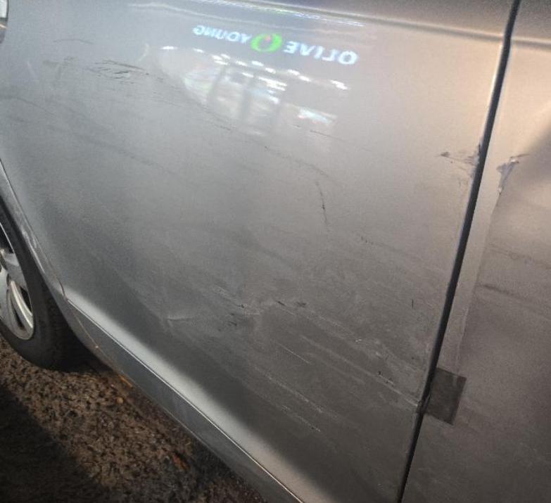 Audi A6 2.4
