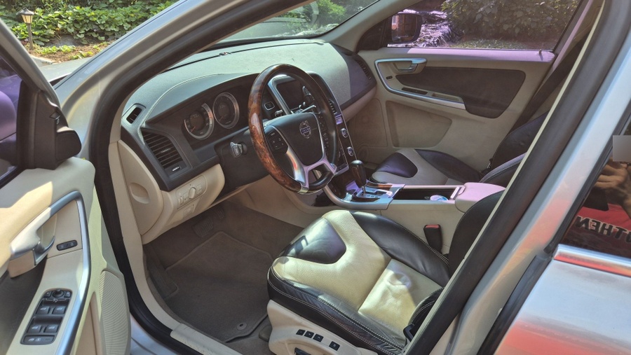 Volvo Volvo XC60D5