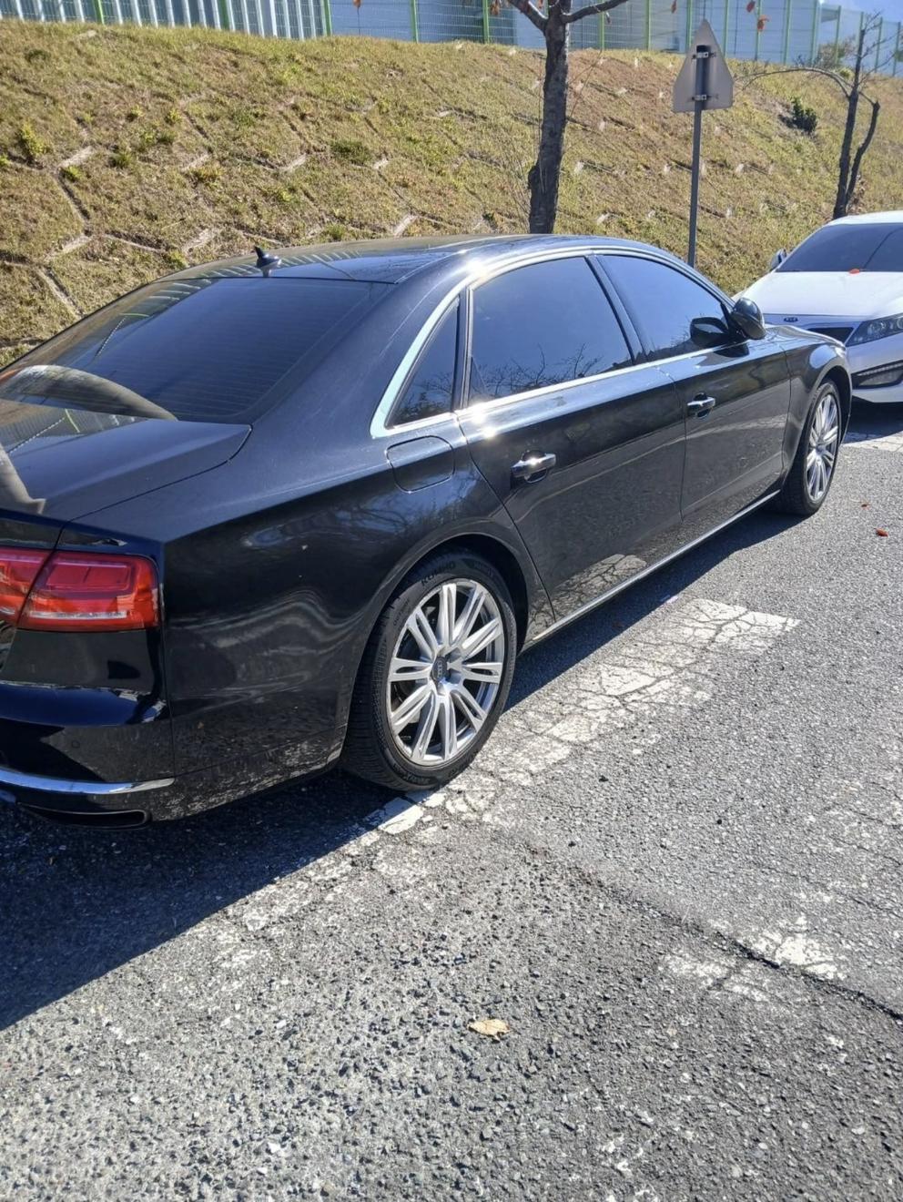 Audi Audi A8 LWB 4.0 TFSI quattro